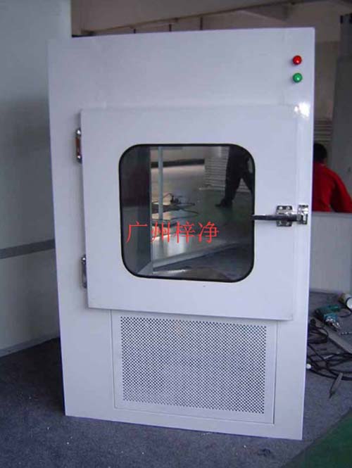 傳遞窗主要用于潔凈實驗室潔凈區(qū)和潔凈區(qū)之間或潔凈區(qū)和非潔凈區(qū)之間的小件物品的傳遞。