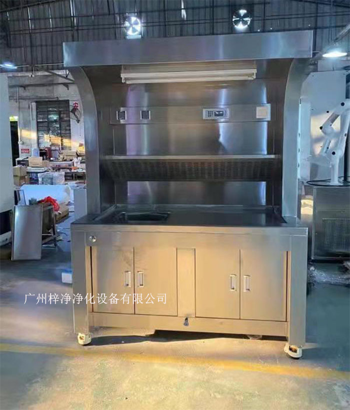 不銹鋼取材臺(tái)產(chǎn)品制作現(xiàn)場(chǎng)實(shí)拍圖 不銹鋼取材臺(tái)產(chǎn)品制作現(xiàn)場(chǎng)實(shí)拍圖