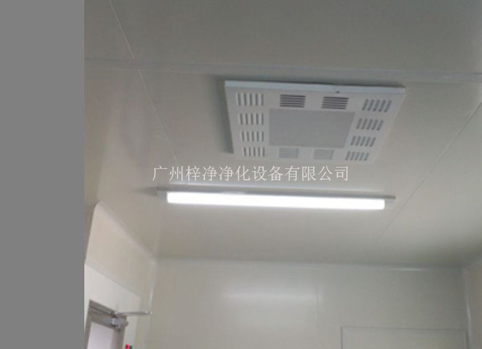 高效送風(fēng)口的尺寸效率要求，必須符合潔凈車間現(xiàn)場設(shè)計要求和客戶應(yīng)用標(biāo)準(zhǔn)。